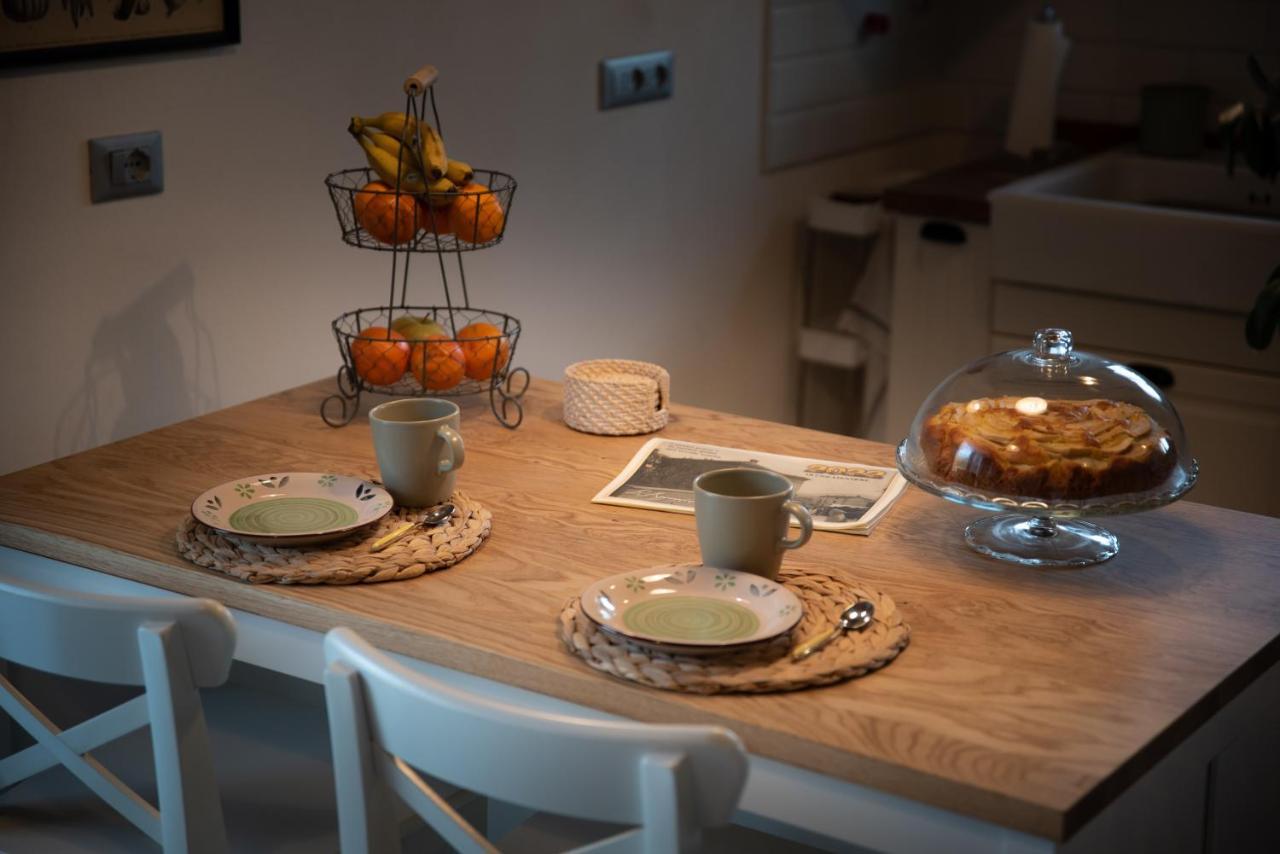 Casale Monte Valestra Bed & Breakfast Bebbio Bagian luar foto