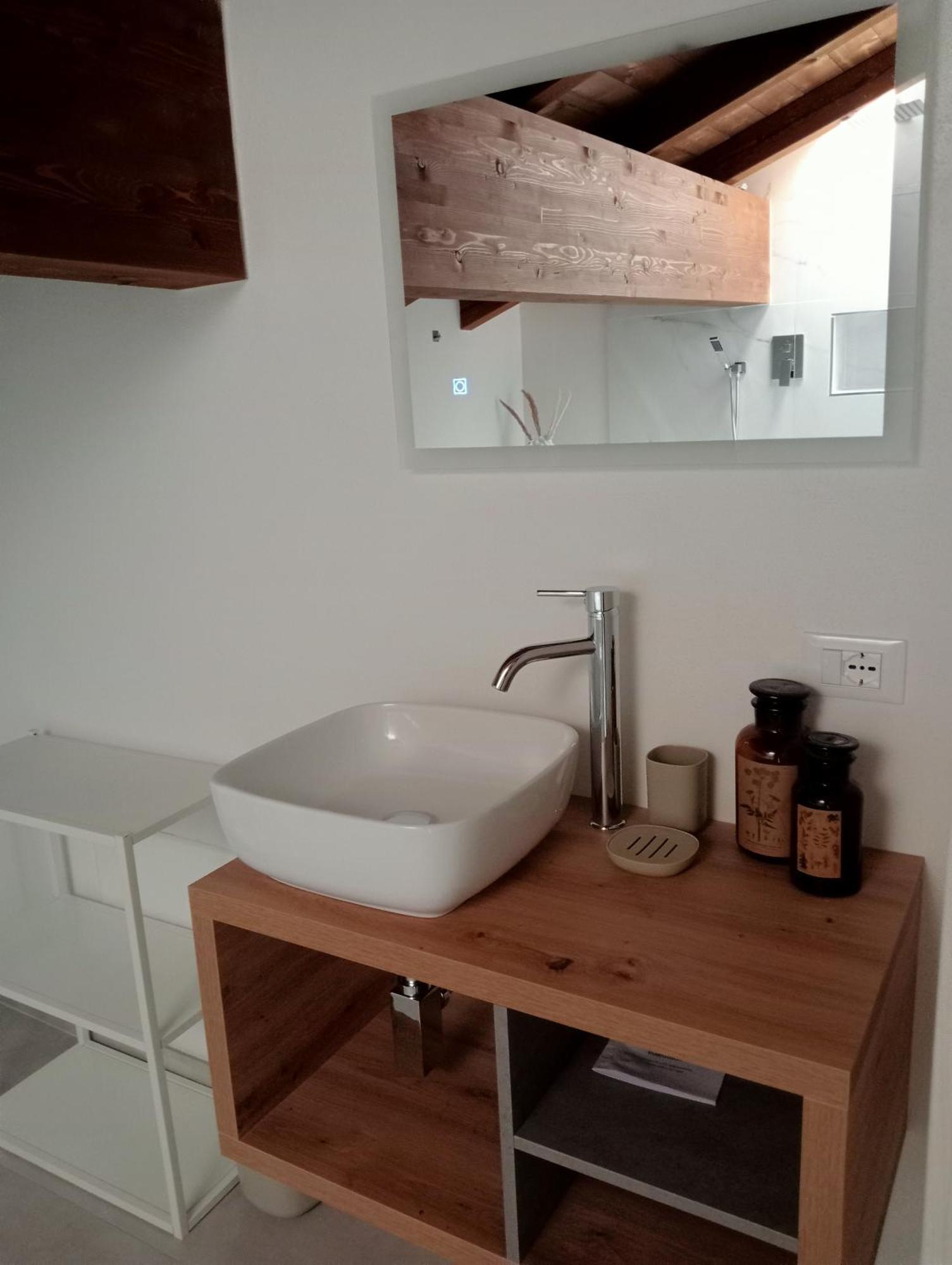 Casale Monte Valestra Bed & Breakfast Bebbio Ruang foto